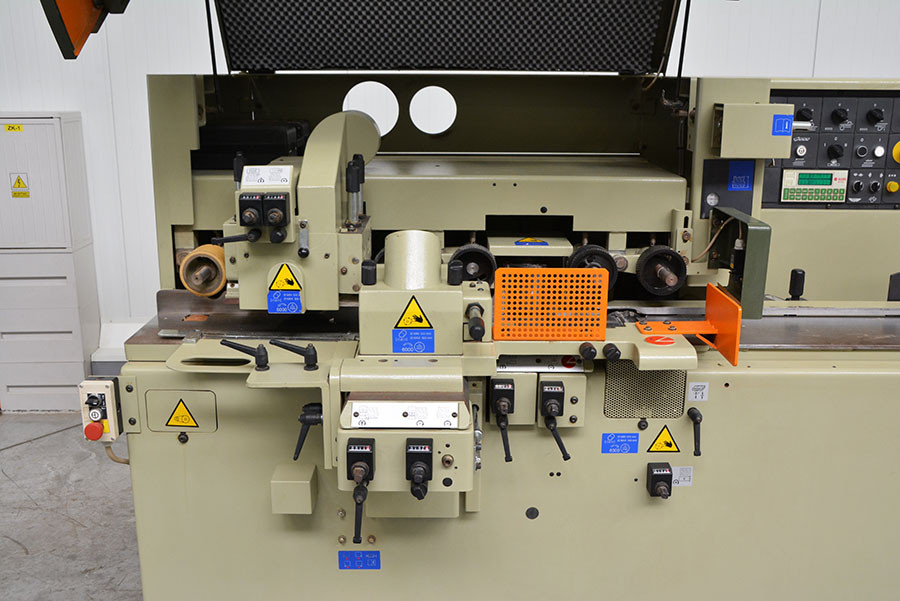 6166 - STRUGARKA CZTEROSTRONNA SCM COMPACT 23