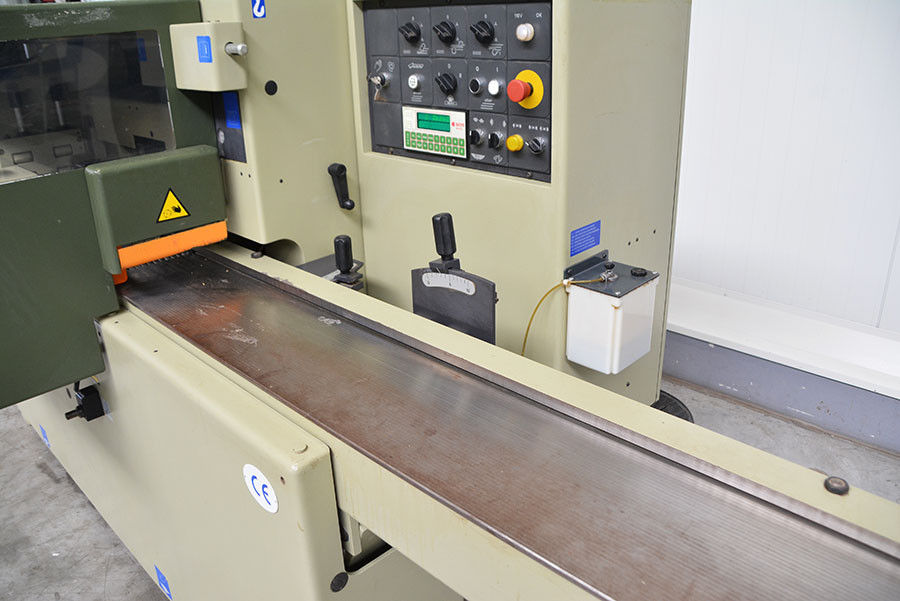 6166 - STRUGARKA CZTEROSTRONNA SCM COMPACT 23