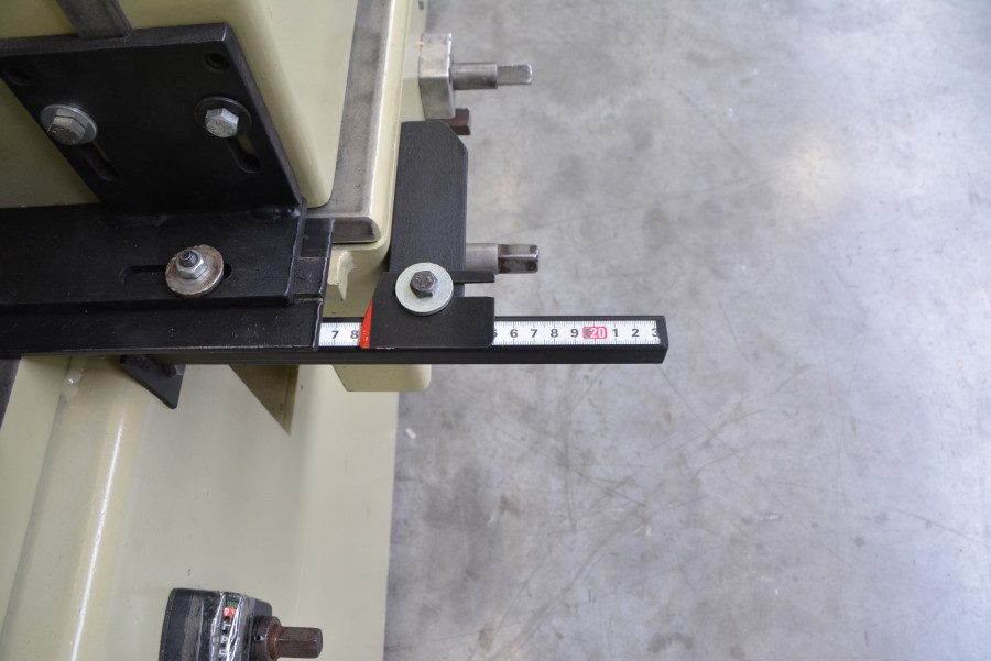 6173 - STRUGARKA CZTEROSTRONNA SCM COMPACT 22