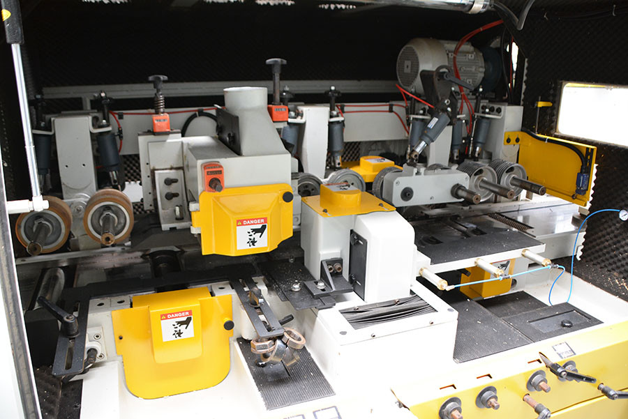 6192 - STRUGARKA CZTEROSTRONNA LEADERMAC COMPACT 526