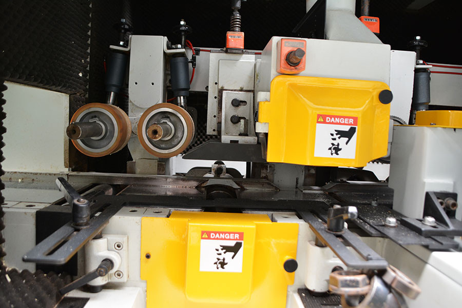 6192 - STRUGARKA CZTEROSTRONNA LEADERMAC COMPACT 526