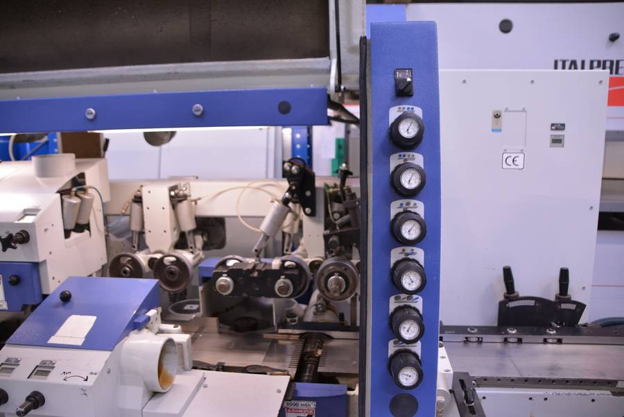 6262 - PROFILARKA STRUGARKA CZTEROSTRONNA WEINIG POWERMAT 1000