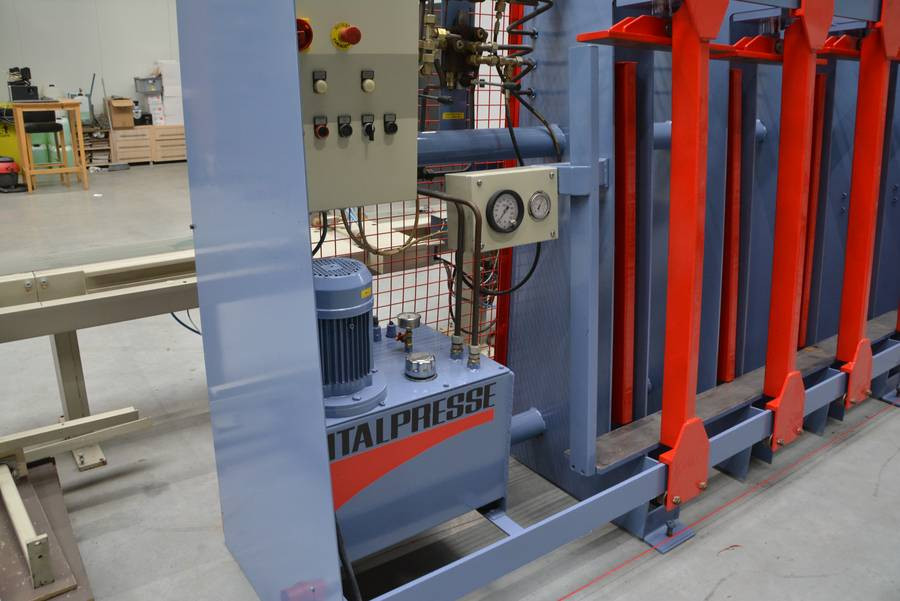 6327 - PRASA RAMOWA ITALPRESSE