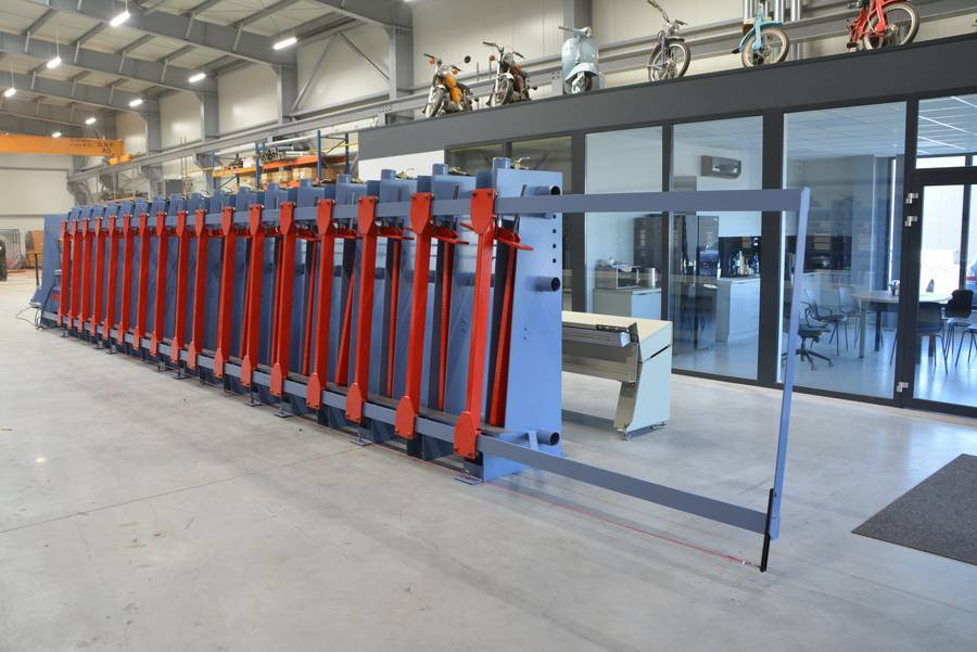 6327 - PRASA RAMOWA ITALPRESSE