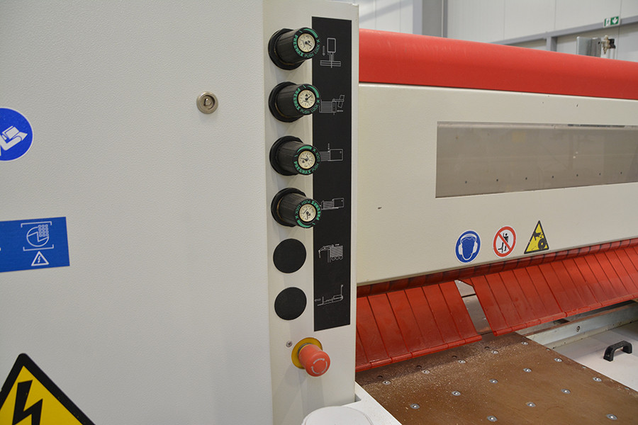 6446 - PIŁA PANELOWA Z TYLNYM ZAŁADUNKIEM SCM SIGMA IMPACT