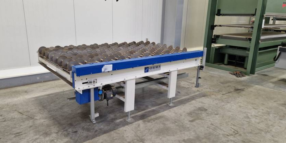 6471 - STÓŁ TALERZYKOWY Z NAPĘDEM ORMA