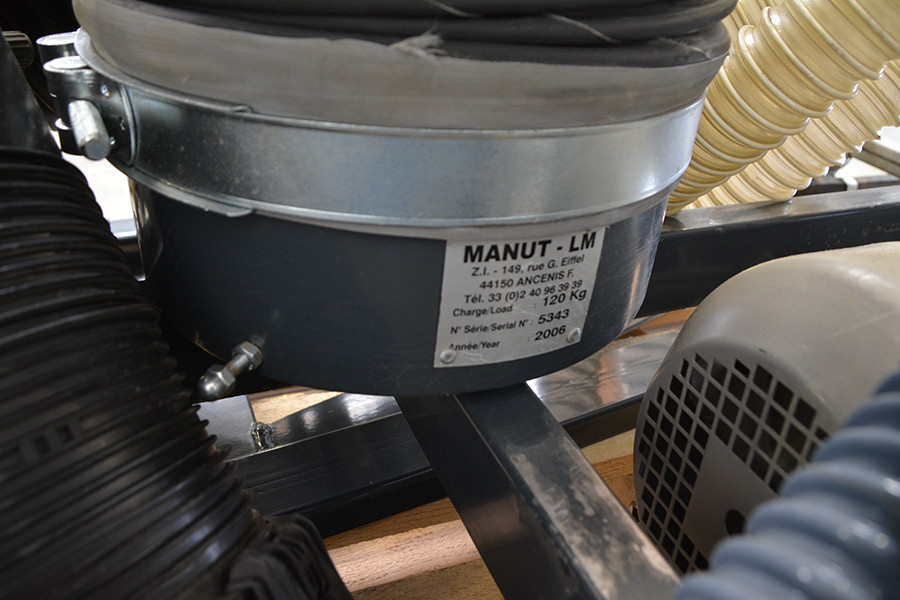 6592 - MANIPULATOR / PRZENOŚNIK / ŻURAW/ RAMIE MANUT